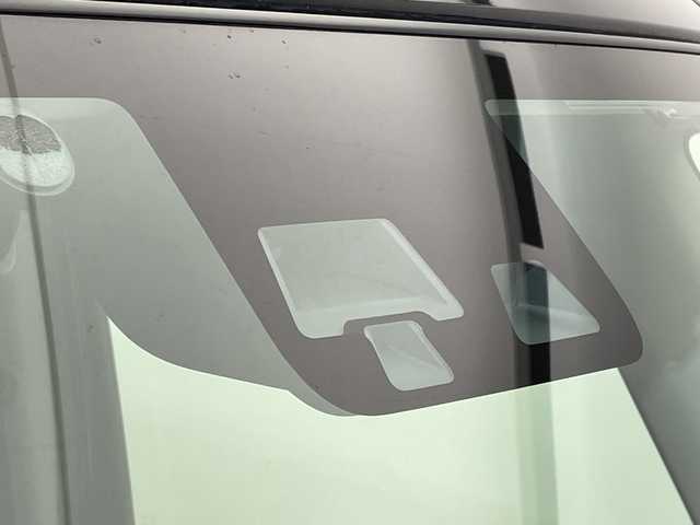 日産 デイズ ルークス ハイウェイスターX Gパッケージ 愛媛県 2017(平29)年 5.4万km ブラック 純正ＳＤナビ/フルセグTV　Bluetooth DVD再生/アラウンドビューモニター/両側パワースライドドア/エマージェンシーブレーキ/ETC/純正15インチアルミホイール/純正フロアマット/オートマチックハイビーム/LEDヘッドライト