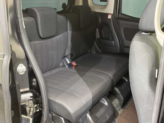 日産 デイズ ルークス ハイウェイスターX Gパッケージ 愛媛県 2017(平29)年 5.4万km ブラック 純正ＳＤナビ/フルセグTV　Bluetooth DVD再生/アラウンドビューモニター/両側パワースライドドア/エマージェンシーブレーキ/ETC/純正15インチアルミホイール/純正フロアマット/オートマチックハイビーム/LEDヘッドライト