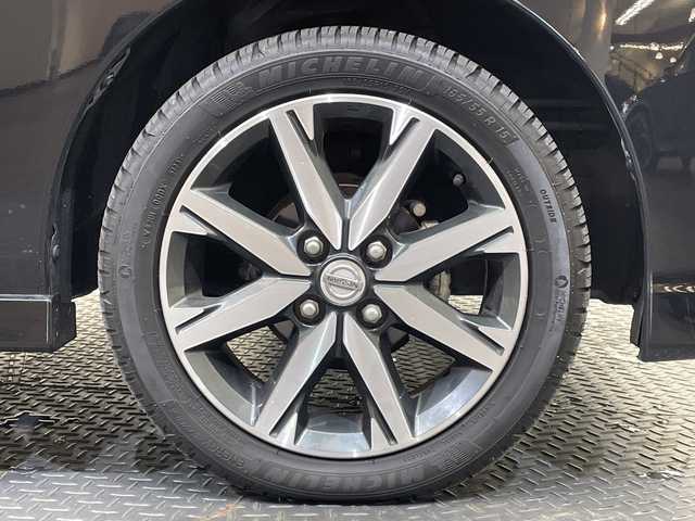 日産 デイズ ルークス ハイウェイスターX Gパッケージ 愛媛県 2017(平29)年 5.4万km ブラック 純正ＳＤナビ/フルセグTV　Bluetooth DVD再生/アラウンドビューモニター/両側パワースライドドア/エマージェンシーブレーキ/ETC/純正15インチアルミホイール/純正フロアマット/オートマチックハイビーム/LEDヘッドライト