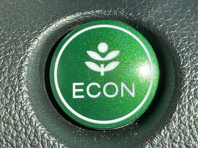 ホンダ Ｎ ＢＯＸ カスタム G Lパッケージ 茨城県 2016(平28)年 9.6万km プレミアムベルベットパープル・パール 純正ナビ　/-TV/BT/AM/FM/CD/SD/パワースライドドア　/バックカメラ　/電動格納ミラー　/ＥＴＣ　/プッシュスタート　/アイドリングストップ　/オートライト　/フルフラットシート　/パワーウインドウ　/パワーステアリング　/横滑り防止装置