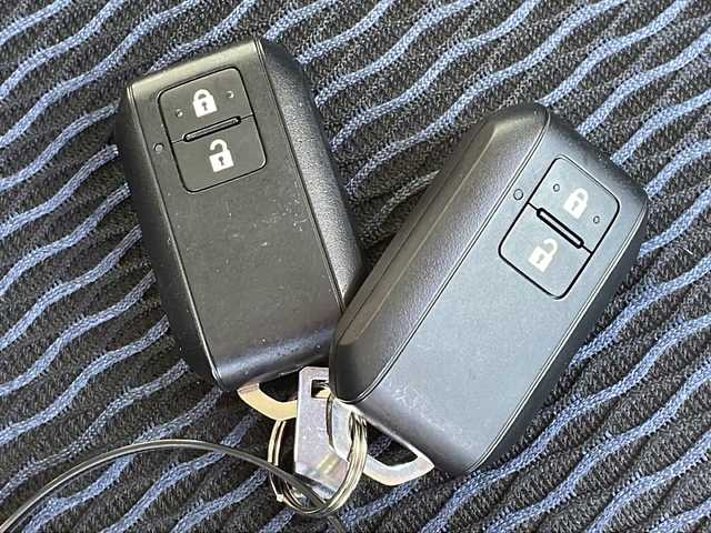 スズキ ハスラー Jスタイル ターボ 長野県 2021(令3)年 5.6万km オフブルーメタリック/ガンメタリック2トーンルーフ ４ＷＤ/ターボ/デュアルカメラブレーキ/純正メーカーナビフルセグTV/全方位カメラ/ドライブレコーダー/コーナーセンサー/シートヒーター/純正15インチアルミ/社外アルミ付き冬タイヤ積込/プッシュスタート/スペアキー