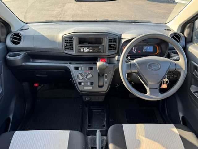 ダイハツ ミラ イース L SAⅢ 香川県 2017(平29)年 2.8万km スカイブルーメタリック オーディオ（CD/DVD)/前後コーナーセンサー/オートマチックハイビーム/アイドリングストップ/ハロゲンヘッドライト/純正フロアマット/リモコンキー