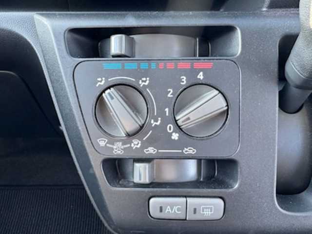 ダイハツ ミラ イース L SAⅢ 香川県 2017(平29)年 2.8万km スカイブルーメタリック オーディオ（CD/DVD)/前後コーナーセンサー/オートマチックハイビーム/アイドリングストップ/ハロゲンヘッドライト/純正フロアマット/リモコンキー