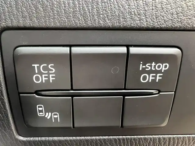 マツダ ＣＸ－３ XD ツーリング 秋田県 2015(平27)年 9.3万km ソウルレッドプレミアムメタリック 純正ナビ/衝突軽減システム/LEDヘッドライト/４WD/スマートキー/フルセグ/バックカメラ/プッシュスタート/アイドリングストップ/前席シートヒーター/クルーズコントロール/ブラインドスポットモニター/パドルシフト/MTモード付AT/社外アルミ/社外フロアマット/ステアリングスイッチ/純正エンジンスターター/ETC/オートライト/オートエアコン/パワーステアリング/パワーウィンドウ/電動格納ウィンカーミラー