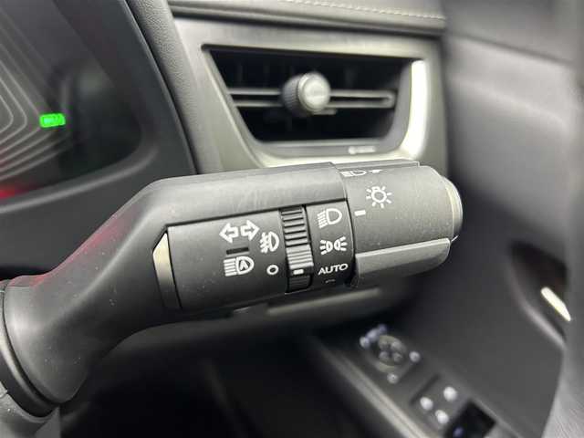レクサス ＵＸ 250h バージョンL 宮城県 2020(令2)年 1.9万km テレーンカーキマイカM 純正12.3インチナビ/（CD/DVD/SD/BT/フルセグTV/USB/ミラキャスト/AUX）/ビルトインETC/フルレザーシート/ND席シートヒーター&エアシート/ND席パワーシート/社外前後ドラレコ/D席メモリーシート/EVモード/ブレーキホールド/PCS/レーンキープアシスト/BSM/PKSA/レーダークルーズ/コーナーセンサー/ステアリングヒーター/ステアリングリモコン/置くだけ充電