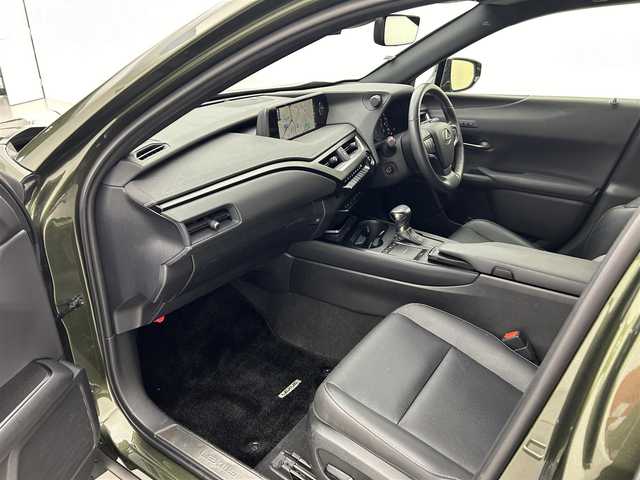 レクサス ＵＸ 250h バージョンL 宮城県 2020(令2)年 1.9万km テレーンカーキマイカM 純正12.3インチナビ/（CD/DVD/SD/BT/フルセグTV/USB/ミラキャスト/AUX）/ビルトインETC/フルレザーシート/ND席シートヒーター&エアシート/ND席パワーシート/社外前後ドラレコ/D席メモリーシート/EVモード/ブレーキホールド/PCS/レーンキープアシスト/BSM/PKSA/レーダークルーズ/コーナーセンサー/ステアリングヒーター/ステアリングリモコン/置くだけ充電