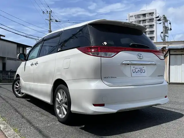 トヨタ エスティマ アエラス Gエディション 福岡県 2012(平24)年 7.8万km ホワイトパールクリスタルシャイン (株)IDOMが運営する【じしゃロン八幡西店】の自社ローン専用車両になります。こちらは現金またはオートローンご利用時の価格です。自社ローンご希望の方は別途その旨お申付け下さい/純正ナビ(NHZA-W61G)/【Bluetooth・DVD・CD・フルセグTV】/バックカメラ/フリップダウンモニター/前後ドライブレコーダー/フロントフォグランプ/全席パワーウィンドウ/両側パワースライドドア/クルーズコントロール/純正フロントエアロ/純正リアスポイラー/純正アルミホイール