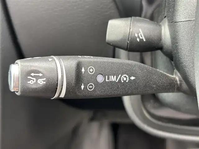 メルセデス・ベンツ ゲレンデヴァーゲン Ｇ３５０ｄ 福岡県 2017(平29)年 6.1万km オブシディアンブラック ラグジュアリーパッケージ/サンルーフ/harman/kardon/アダプティブクルーズコントロール/ブラインドスポットモニター/純正ナビ/Applecarplay/androidauto/Bluetooth/フルセグTV/バックカメラ/サイドカメラ/茶革シート/シートヒーター/オートライト/純正18インチアルミホイール/ドライブレコーダー/ETC