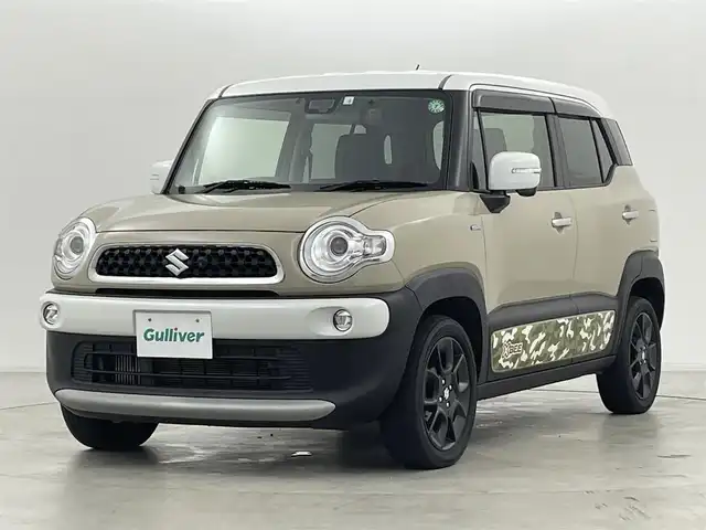 スズキ クロスビー HYBRID MZ 群馬県 2018(平30)年 6.8万km キャラバンアイボリーパールメタリック/ホワイト 2トーンルーフ 純正8インチSDナビ/・フルセグTV/Bluetooth/CD/DVD/全周囲カメラ/迷彩柄サイドデカール/スズキセーフティサポート/・デュアルセンサーブレーキサポート/・後退時ブレーキサポート/・ハイビームアシスト/・車線逸脱警報機能/・ふらつき警報機能/・先行車発進お知らせ機能/・標識認識機能/・誤発進抑制機能（前後）/クルーズコントロール/社外ドライブレコーダー/前席シートヒーター/衝突被害軽減ブレーキ/レーンキープアシスト/LEDヘッドライト/パドルシフト/純正フロアマット/純正16インチAW