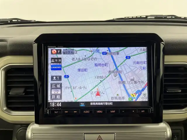 スズキ クロスビー HYBRID MZ 群馬県 2018(平30)年 6.8万km キャラバンアイボリーパールメタリック/ホワイト 2トーンルーフ 純正8インチSDナビ/・フルセグTV/Bluetooth/CD/DVD/全周囲カメラ/迷彩柄サイドデカール/スズキセーフティサポート/・デュアルセンサーブレーキサポート/・後退時ブレーキサポート/・ハイビームアシスト/・車線逸脱警報機能/・ふらつき警報機能/・先行車発進お知らせ機能/・標識認識機能/・誤発進抑制機能（前後）/クルーズコントロール/社外ドライブレコーダー/前席シートヒーター/衝突被害軽減ブレーキ/レーンキープアシスト/LEDヘッドライト/パドルシフト/純正フロアマット/純正16インチAW