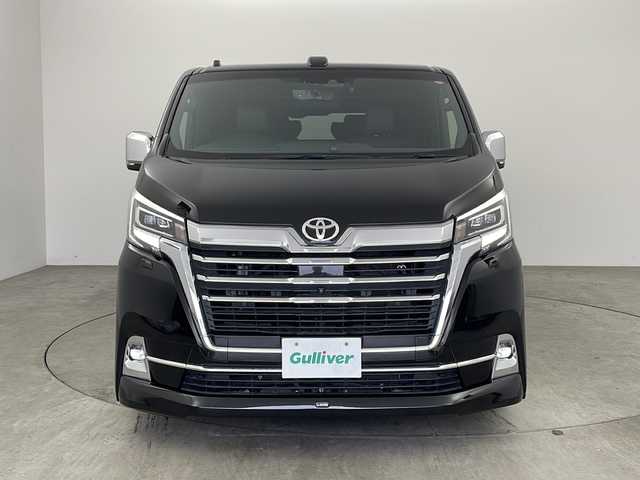 トヨタ グランエース プレミアム 兵庫県 2020(令2)年 3.8万km ブラック/ホワイト ・純正ナビ&Bluetooth&TV/・全方位カメラ/・純正リアフリップダウンモニター/・黒革シート/・シートヒーター/・ビルトインETC/・レーダークルーズコントロール/・純正ウッドコンビステアリング/・トヨタセーフティセンス/・プリクラッシュセーフティ/・レーンディパーチャーアラート/・ブラインドスポットモニター/・クリアランスソナー/・デジタルインナーミラー/・nanoe/・パワーシート/・純正フロアマット/・両側パワースライドドア/・社外20インチアルミホイール/・フロントエアロ/・横滑り防止装置/・盗難防止装置/・アイドリングストップ/・オートライト/・LEDヘッドライト/・LEDフォグ/・Wエアバッグ/・カーテンエアバッグ