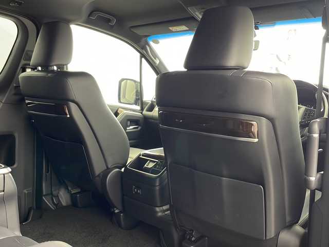 トヨタ グランエース プレミアム 兵庫県 2020(令2)年 3.8万km ブラック/ホワイト ・純正ナビ&Bluetooth&TV/・全方位カメラ/・純正リアフリップダウンモニター/・黒革シート/・シートヒーター/・ビルトインETC/・レーダークルーズコントロール/・純正ウッドコンビステアリング/・トヨタセーフティセンス/・プリクラッシュセーフティ/・レーンディパーチャーアラート/・ブラインドスポットモニター/・クリアランスソナー/・デジタルインナーミラー/・nanoe/・パワーシート/・純正フロアマット/・両側パワースライドドア/・社外20インチアルミホイール/・フロントエアロ/・横滑り防止装置/・盗難防止装置/・アイドリングストップ/・オートライト/・LEDヘッドライト/・LEDフォグ/・Wエアバッグ/・カーテンエアバッグ