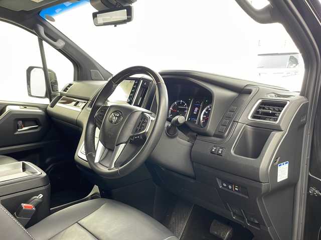 トヨタ グランエース プレミアム 兵庫県 2020(令2)年 3.8万km ブラック/ホワイト ・純正ナビ&Bluetooth&TV/・全方位カメラ/・純正リアフリップダウンモニター/・黒革シート/・シートヒーター/・ビルトインETC/・レーダークルーズコントロール/・純正ウッドコンビステアリング/・トヨタセーフティセンス/・プリクラッシュセーフティ/・レーンディパーチャーアラート/・ブラインドスポットモニター/・クリアランスソナー/・デジタルインナーミラー/・nanoe/・パワーシート/・純正フロアマット/・両側パワースライドドア/・社外20インチアルミホイール/・フロントエアロ/・横滑り防止装置/・盗難防止装置/・アイドリングストップ/・オートライト/・LEDヘッドライト/・LEDフォグ/・Wエアバッグ/・カーテンエアバッグ