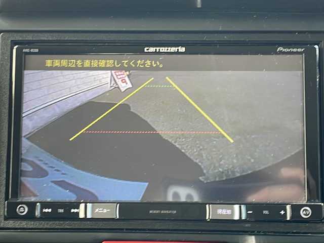 ホンダ Ｎ ＢＯＸ カスタム G SSパッケージ 山口県 2015(平27)年 8万km スマートブラック (株)IDOMが運営する【じしゃロン宇部店】の自社ローン専用車両になります。こちらは現金またはオートローンご利用時の価格です。自社ローンご希望の方は別途その旨お申付け下さい。/Ｂｌｕｅｔｏｏｔｈ接続/両側パワースライドドア/バックカメラ/社外ナビ/フルセグＴＶ/ディスチャージライト/プッシュスタート/スマートキー/ドライブレコーダー/チップアップシート/純正フロアマット