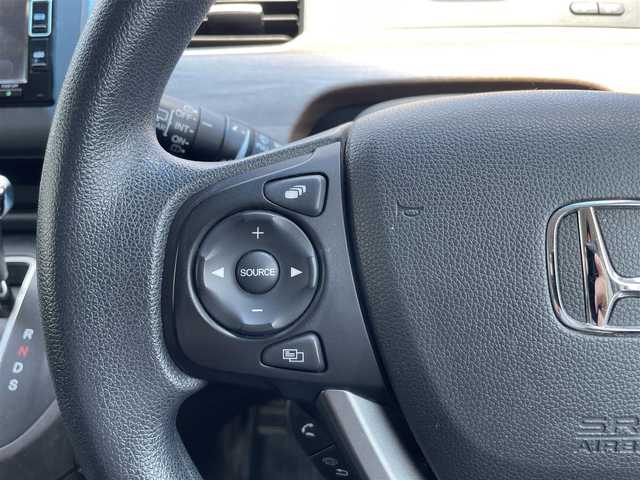 ホンダ フリード G ホンダセンシング 栃木県 2020(令2)年 7万km プラチナホワイトパール 純正SDナビ/Bluetooth CD DVD USB /TV ワンセグ/バックカメラ/ドライブレコーダー/ETC/両側パワースライドドア/ホンダセンシング/追従式クルーズコントロール/横滑り防止装置/コーナーセンサー/レーンキープアシスト/オートライト/LEDヘッドライト/衝突被害軽減システム/アイドリングストップ/プリクラッシュセーフティ