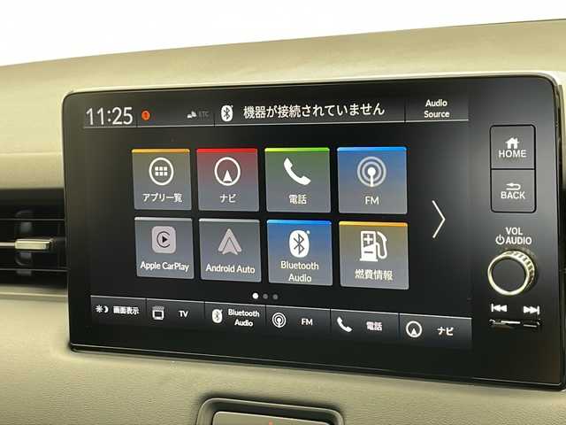 ホンダ ヴェゼル ハイブリッド e:HEV Z 千葉県 2025(令7)年 0.1千km パール 登録済未使用車/登録時走行距離6km/路外逸脱抑制機能/踏み間違い防止/衝突軽減システム/レーンキープアシスト/レーダークルーズコントロール/コーナーセンサー（前後）/純正ナビ/　AndroidAuto/AppleCarplaｙ/　Bluetooth/フルセグTV/FM/AM/USB/ビルトインETC2.0/パドルシフト/ステアリングスイッチ/ハーフレザーシート/前席シートヒーター/電格ミラーウィンカー
