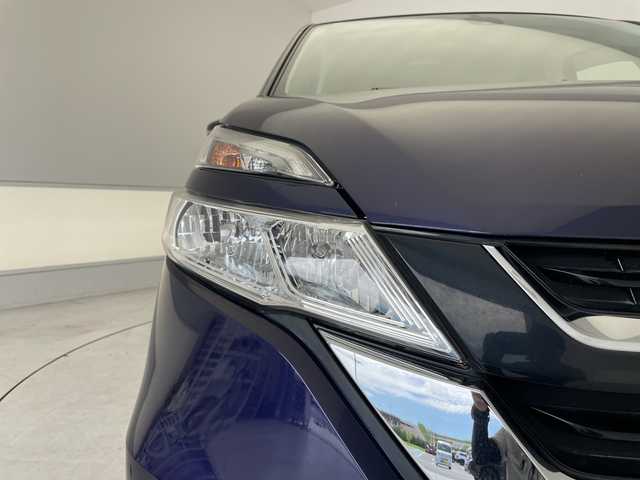 日産 セレナ X 愛知県 2017(平29)年 5.2万km アズライトブルー 純正9型ナビ/フリップダウンモニター/フルセグ/全方位カメラ/衝突軽減システム/片側パワースライド/クルーズコントロール/コーナーセンサー/ステアリングスイッチ/スマートキー/プッシュスタート