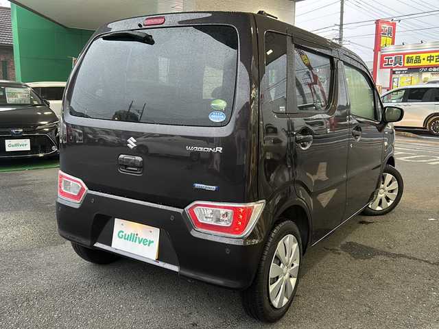 スズキ ワゴンＲ HYBRID FX 埼玉県 2020(令2)年 1.3万km アーバンブラウンパールメタリック スズキ セーフティサポート/ ・衝突被害軽減ブレーキ/ ・誤発進抑制機能/ ・車線逸脱抑制機能/純正CD/ドライブレコーダー（前方）/運転席シートヒーター/オートライト/ドアバイザー/スペアキー１ヶ/保証書/取扱説明書