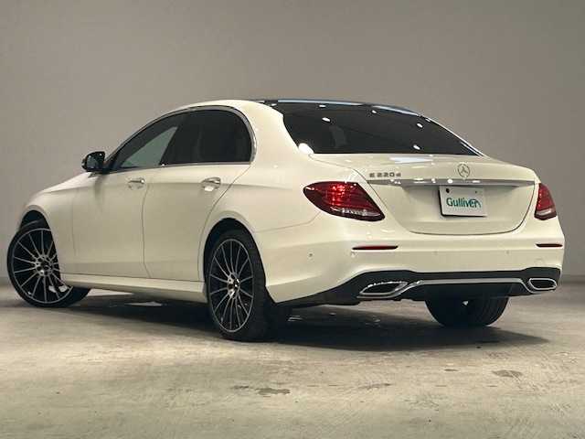メルセデス・ベンツ Ｅ２２０ｄ アバンギャルド スポーツ 宮城県 2016(平28)年 5.8万km ダイヤモンドホワイト サンルーフ/ブルーメスターサウンドシステム/純正ナビ/全方位カメラ/フルセグTV/Bluetooth/アクティブブレーキアシスト/レーダークルーズコントロール/アクティブレーンキープアシスト/ブラインドスポットアシスト/前後コーナーセンサー/道路標示アシスト/MTモード付きAT/パドルシフト/電動リアゲート/レザーシート/全席ヒートシーター/シートメモリー/パワーシート/LEDヘッドライト/オートライト/純正ドライブレコーダー/純正ETC/純正アルミホイール/純正フロアマット