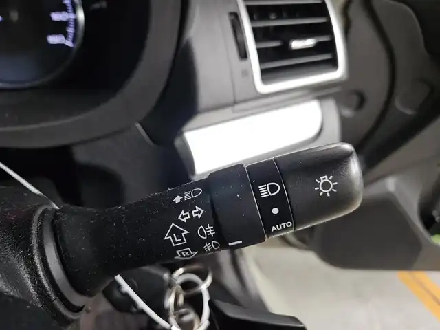 スバル インプレッサ ＸＶ 2．0i アイサイト プラウドED 長野県 2015(平27)年 5.1万km デザートカーキ 〇４WD/〇純正ナビ/〇フルセグTV/〇バックカメラ/〇ビルトインETC/〇レーダークルーズコントロール/〇アイサイトVer3/〇アイドリングストップ/〇SRSエアバッグ/〇オートライト/〇革巻きステアリングホイール/〇パドルシフト/〇トリコットコンビシート/〇シートヒーター/パワーシート/〇SSR17インチアルミホイール/〇RSRダウンサス/〇禁煙車
