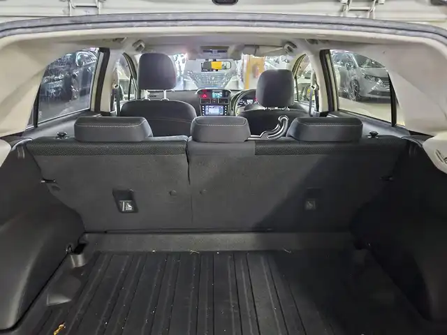 スバル インプレッサ ＸＶ 2．0i アイサイト プラウドED 長野県 2015(平27)年 5.1万km デザートカーキ 〇４WD/〇純正ナビ/〇フルセグTV/〇バックカメラ/〇ビルトインETC/〇レーダークルーズコントロール/〇アイサイトVer3/〇アイドリングストップ/〇SRSエアバッグ/〇オートライト/〇革巻きステアリングホイール/〇パドルシフト/〇トリコットコンビシート/〇シートヒーター/パワーシート/〇SSR17インチアルミホイール/〇RSRダウンサス/〇禁煙車