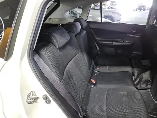 スバル インプレッサ ＸＶ 2．0i アイサイト プラウドED 長野県 2015(平27)年 5.1万km デザートカーキ 〇４WD/〇純正ナビ/〇フルセグTV/〇バックカメラ/〇ビルトインETC/〇レーダークルーズコントロール/〇アイサイトVer3/〇アイドリングストップ/〇SRSエアバッグ/〇オートライト/〇革巻きステアリングホイール/〇パドルシフト/〇トリコットコンビシート/〇シートヒーター/パワーシート/〇SSR17インチアルミホイール/〇RSRダウンサス/〇禁煙車