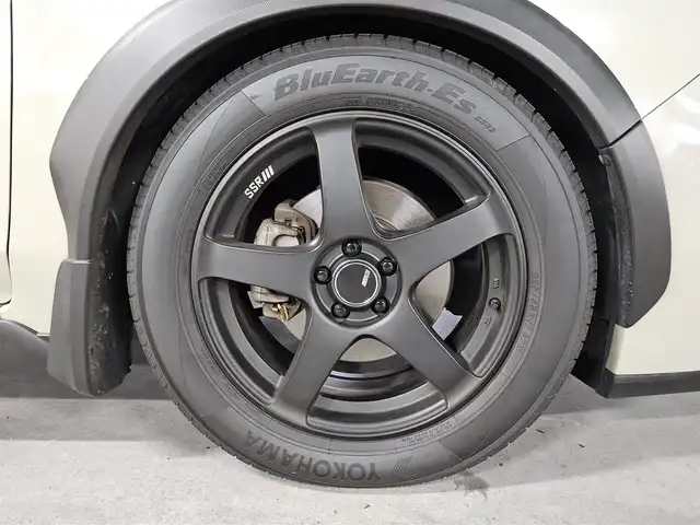 スバル インプレッサ ＸＶ 2．0i アイサイト プラウドED 長野県 2015(平27)年 5.1万km デザートカーキ 〇４WD/〇純正ナビ/〇フルセグTV/〇バックカメラ/〇ビルトインETC/〇レーダークルーズコントロール/〇アイサイトVer3/〇アイドリングストップ/〇SRSエアバッグ/〇オートライト/〇革巻きステアリングホイール/〇パドルシフト/〇トリコットコンビシート/〇シートヒーター/パワーシート/〇SSR17インチアルミホイール/〇RSRダウンサス/〇禁煙車