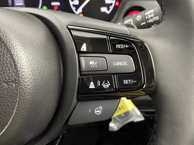 ホンダ ヴェゼル ハイブリッド e:HEV Z 愛知県 2025(令7)年 0.1千km クリスタルブラックパール /R7年10月登録済未使用車//純正HondaCONNECTナビ//フルセグTV/AMFM/Bluetooth/USB/AppleCarPlay/AndroidAuto//ビルトインETC2.0//バックカメラ//HondaSENSING//アダプティブクルーズコントロール//パーキングセンサーシステム//ブラインドスポットモニター//アダプティブドライビングビーム//後退出庫サポート//フルLEDヘッドランプ//オートライト//LEDアクティブコーナリングライト//LEDフォグランプ//フルLEDリアコンビランプ//ハンズフリーパワーテールゲート//プライムスムースコンビシート//前席シートヒーター//革巻きステアリング//ステアリングスイッチ//ステアリングヒーター//パドルシフト式減速セレクター//純正18インチアルミホイール//電子パーキングブレーキ//ブレーキホールド//ヒルディセントコントロール//プッシュスタート//電動格納ミラー//アイドリングストップ