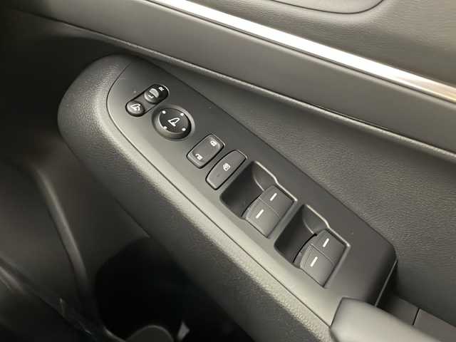 ホンダ ヴェゼル ハイブリッド e:HEV Z 愛知県 2025(令7)年 0.1千km クリスタルブラックパール /R7年10月登録済未使用車//純正HondaCONNECTナビ//フルセグTV/AMFM/Bluetooth/USB/AppleCarPlay/AndroidAuto//ビルトインETC2.0//バックカメラ//HondaSENSING//アダプティブクルーズコントロール//パーキングセンサーシステム//ブラインドスポットモニター//アダプティブドライビングビーム//後退出庫サポート//フルLEDヘッドランプ//オートライト//LEDアクティブコーナリングライト//LEDフォグランプ//フルLEDリアコンビランプ//ハンズフリーパワーテールゲート//プライムスムースコンビシート//前席シートヒーター//革巻きステアリング//ステアリングスイッチ//ステアリングヒーター//パドルシフト式減速セレクター//純正18インチアルミホイール//電子パーキングブレーキ//ブレーキホールド//ヒルディセントコントロール//プッシュスタート//電動格納ミラー//アイドリングストップ