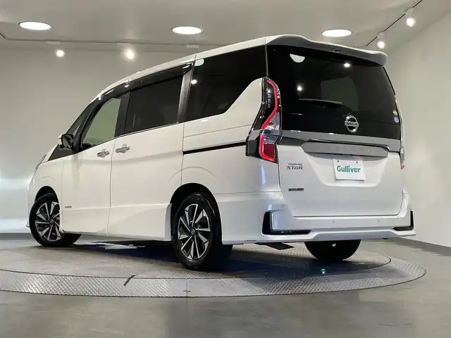 日産 セレナ ハイウェイスター V 愛知県 2020(令2)年 6.1万km ブリリアントホワイトパール 純正10インチナビ/純正フリップダウンモニター/プロパイロット/両側電動スライドドア/アラウンドビューモニター/LEDヘッドライト/ETC/ドライブレコーダー/ブラインドスポットモニター/フルセグTV/Bluetooth/コーナーセンサー/レーンキープアシスト/パーキングアシスト/オートハイビーム/プッシュスタート/USB接続/HDMI接続/スマートキー/CD/DVD再生/アイドリングストップ/ミュージックサーバー/ミュージックプレイヤー接続/純正フロアマット/純正アルミホイール/オートライト/革調シートカバー/禁煙車/後期モデル/ウィンカーミラー/電動格納ミラー/フォグランプ/Wエアコン/電動パーキングブレーキ/オートブレーキホールド/ステアリングリモコン/ハンズフリーパワースライドドア