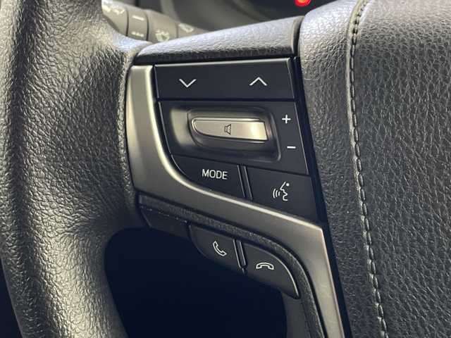 トヨタ ランドクルーザー プラド TX 岐阜県 2022(令4)年 1.6万km ブラック サンルーフ/モデリスタエアロ/純正9インチディスプレイオーディオ/(Bluetooth/フルセグTV/Miracast/USB)/パノラミックビューモニター　/トヨタセーフティセンス/プリクラッシュセーフティ/レーンキープアシスト/コーナーセンサー/ロードサインアシスト/オートハイビーム/先行車発信告知/レーダークルーズコントロール/MTモード付AT/ドライブレコーダー/ETC/純正フロアマット/純正アルミホイール/ドアバイザー/LEDヘッドライト