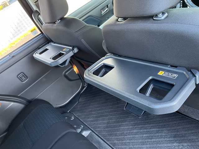 トヨタ ルーミー カスタムG 千葉県 2020(令2)年 4万km ブラックマイカメタリック モデリスタエアロ/純正9インチナビ/(フルセグTV/BT/CD/DVD/FM/AM)/全周囲カメラ/デジタルインナーミラー型前後ドラレコ/衝突被害軽減システム/両側パワースライドドア/横滑り防止装置/ビルトインETC2.0/アイドリングストップ/LEDヘッドライト/フォグランプ/オートライト/ウィンカーミラー/電動格納ミラー/社外14インチAW/シートヒーター/シートリフター/ブレーキホールド/電子制御パーキング/プッシュスタート/スマートキー/フロアマット/スペアキー/取扱説明書/保証書