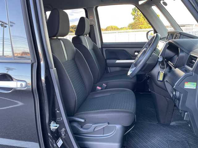 トヨタ ルーミー カスタムG 千葉県 2020(令2)年 4万km ブラックマイカメタリック モデリスタエアロ/純正9インチナビ/(フルセグTV/BT/CD/DVD/FM/AM)/全周囲カメラ/デジタルインナーミラー型前後ドラレコ/衝突被害軽減システム/両側パワースライドドア/横滑り防止装置/ビルトインETC2.0/アイドリングストップ/LEDヘッドライト/フォグランプ/オートライト/ウィンカーミラー/電動格納ミラー/社外14インチAW/シートヒーター/シートリフター/ブレーキホールド/電子制御パーキング/プッシュスタート/スマートキー/フロアマット/スペアキー/取扱説明書/保証書