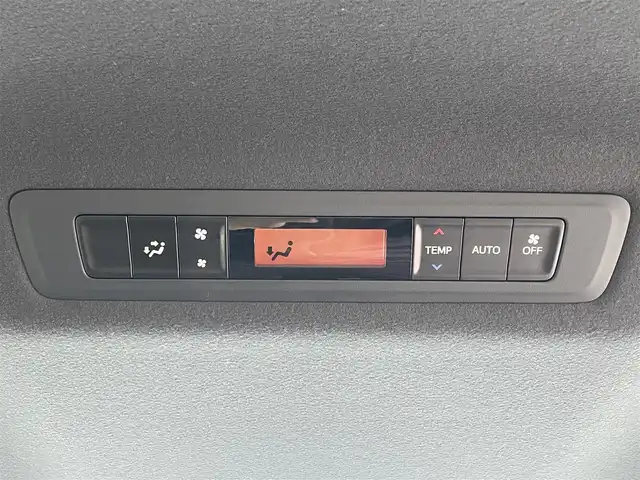 トヨタ ヴォクシー ハイブリッド ZS 滋賀県 2017(平29)年 6.9万km イナズマスパーキングブラックガラスフレーク ALPINE11インチナビ/・AM/FM/・CD/DVD/・SD/USB/HDMI/・Bluetooth/・フルセグTV/バックカメラ/ステアリングスイッチ/革巻きステアリング/クルーズコントロール/前方ドライブレコーダー/ETC/前席シートヒーター/USB充電/プリクラッシュセーフティ/レーンディパーチャーアラート/先行車発進告知/両側パワースライドドア/フロントワイパーデアイサー/オートヘッドライト/フォグランプ/オートハイビーム/オートリトラミラー/スマートキー