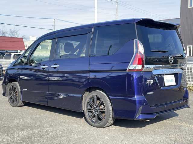 日産 セレナ ハイウェイスターVセレクションⅡ 道東・釧路十勝 2019(平31)年 9.8万km アズライトブルー 4WD/社外８インチメモリナビ　/(AM/FM/フルセグTV/ＤＶＤ再生/Ｂｌｕｅｔｏｏｔｈ接続)/フリップダウンモニター　/全方位カメラ　/前方ドライブレコーダー　/ＥＴＣ　/両側パワースライドドア　/前席シートヒーター　/ステアリングヒーター　/クルーズコントロール/前後コーナーセンサー/レーンアシスト/インテリジェント エマージェンシーブレーキ　/横滑り防止装置/アイドリングストップ/スマートキー/プッシュスタート/純正LEDヘッドライト/社外17インチアルミホイール/純正フロアマット/スタッドレスタイヤ積み込み/・195/65/R15/・純正アルミホイール/・溝4ミリ