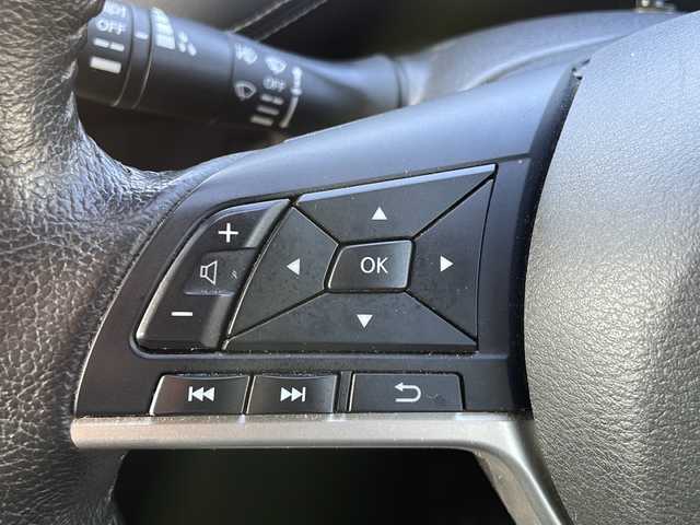 日産 セレナ ハイウェイスターVセレクションⅡ 道東・釧路十勝 2019(平31)年 9.8万km アズライトブルー 4WD/社外８インチメモリナビ　/(AM/FM/フルセグTV/ＤＶＤ再生/Ｂｌｕｅｔｏｏｔｈ接続)/フリップダウンモニター　/全方位カメラ　/前方ドライブレコーダー　/ＥＴＣ　/両側パワースライドドア　/前席シートヒーター　/ステアリングヒーター　/クルーズコントロール/前後コーナーセンサー/レーンアシスト/インテリジェント エマージェンシーブレーキ　/横滑り防止装置/アイドリングストップ/スマートキー/プッシュスタート/純正LEDヘッドライト/社外17インチアルミホイール/純正フロアマット/スタッドレスタイヤ積み込み/・195/65/R15/・純正アルミホイール/・溝4ミリ