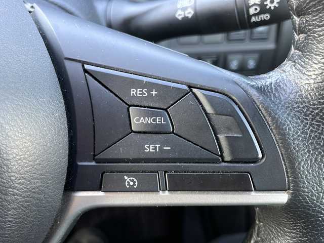 日産 セレナ ハイウェイスターVセレクションⅡ 道東・釧路十勝 2019(平31)年 9.8万km アズライトブルー 4WD/社外８インチメモリナビ　/(AM/FM/フルセグTV/ＤＶＤ再生/Ｂｌｕｅｔｏｏｔｈ接続)/フリップダウンモニター　/全方位カメラ　/前方ドライブレコーダー　/ＥＴＣ　/両側パワースライドドア　/前席シートヒーター　/ステアリングヒーター　/クルーズコントロール/前後コーナーセンサー/レーンアシスト/インテリジェント エマージェンシーブレーキ　/横滑り防止装置/アイドリングストップ/スマートキー/プッシュスタート/純正LEDヘッドライト/社外17インチアルミホイール/純正フロアマット/スタッドレスタイヤ積み込み/・195/65/R15/・純正アルミホイール/・溝4ミリ