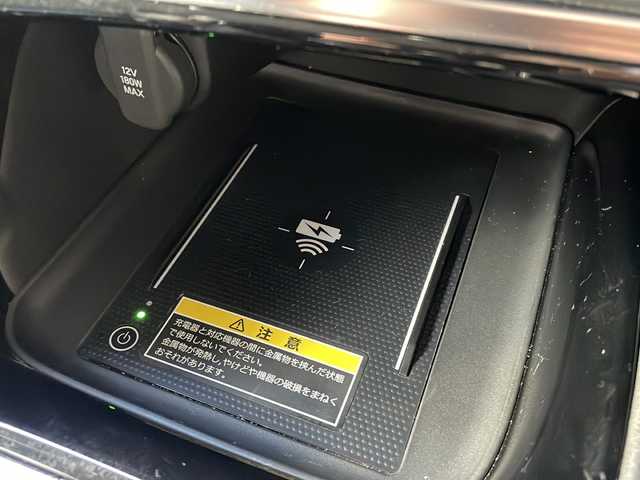 ホンダ ヴェゼル ハイブリッド e:HEV Z 長野県 2022(令4)年 3.9万km プレミアムサンライトホワイトパール 純正メーカーナビフルセグＴＶ/バックカメラ/ＥＴＣ２．０/パワーバックドア/純正18インチアルミ/ハーフレザーシート/シートヒーター/ステアリングヒーター/前後コーナーセンサー/後退出庫サポート/ワイヤレス充電器/プッシュスタート/保証書・スペアキー