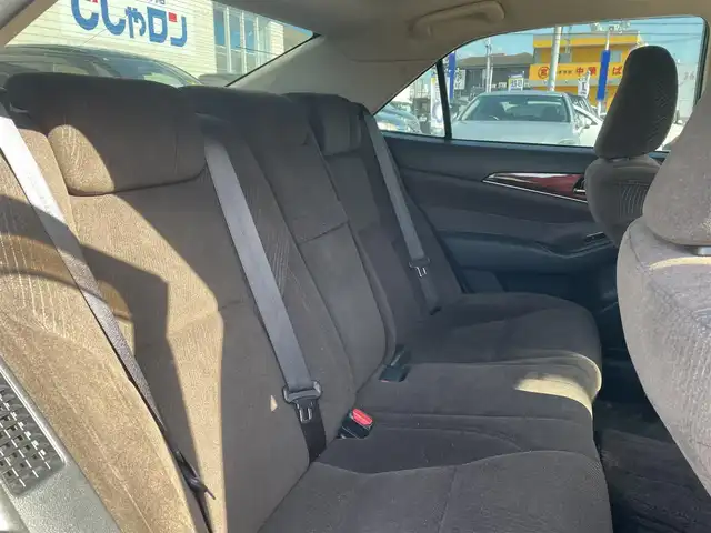 トヨタ クラウン ハイブリッド ロイヤル 和歌山県 2013(平25)年 12.6万km ブラック (株)IDOMが運営する【じしゃロン和歌山店】の自社ローン対象車両になります。こちらは現金ご利用時の価格です。/自社ローンご希望の方は別途その旨お申付け下さい。/フルセグテレビ/バックカメラ/クルーズコントロール/ETC/Bluetooth/パワーステアリング/バックカメラ