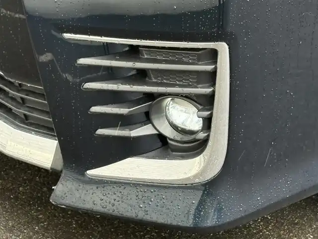 トヨタ ヴォクシー ZS 煌Ⅱ 岩手県 2016(平28)年 7.4万km ブラッキッシュアゲハガラスフレーク 禁煙車/4WD/ALPINEフリップダウンモニター/両側パワースライドドア/社外ナビ/→フルセグTV/Bluetooth/CD/DVD/バックカメラ/デジタルインナーミラー/ステアリングスイッチ/セーフティセンス/レーンキープアシスト/衝突軽減システム/横滑り防止装置/オートライト/オートハイビーム/LEDヘッドライト/LEDフォグライト/〇プッシュスタート/〇電動格納ミラー/〇ウィンカーミラー/〇ドアバイザー/〇フロアマット/〇シガーソケット/〇スマートキー/ETC