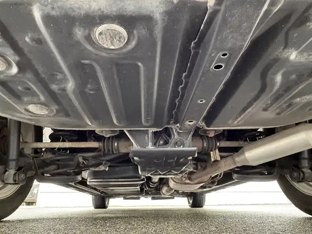 トヨタ ヴォクシー ZS 煌Ⅱ 岩手県 2016(平28)年 7.4万km ブラッキッシュアゲハガラスフレーク 禁煙車/4WD/ALPINEフリップダウンモニター/両側パワースライドドア/社外ナビ/→フルセグTV/Bluetooth/CD/DVD/バックカメラ/デジタルインナーミラー/ステアリングスイッチ/セーフティセンス/レーンキープアシスト/衝突軽減システム/横滑り防止装置/オートライト/オートハイビーム/LEDヘッドライト/LEDフォグライト/〇プッシュスタート/〇電動格納ミラー/〇ウィンカーミラー/〇ドアバイザー/〇フロアマット/〇シガーソケット/〇スマートキー/ETC