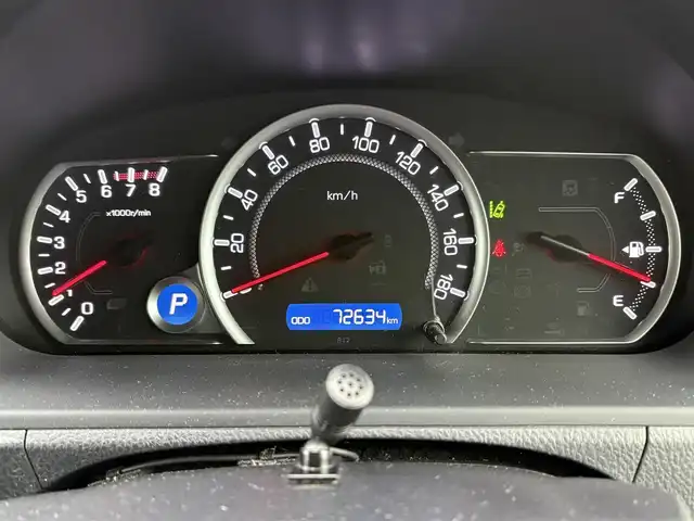 トヨタ ヴォクシー ZS 煌Ⅱ 岩手県 2016(平28)年 7.4万km ブラッキッシュアゲハガラスフレーク 禁煙車/4WD/ALPINEフリップダウンモニター/両側パワースライドドア/社外ナビ/→フルセグTV/Bluetooth/CD/DVD/バックカメラ/デジタルインナーミラー/ステアリングスイッチ/セーフティセンス/レーンキープアシスト/衝突軽減システム/横滑り防止装置/オートライト/オートハイビーム/LEDヘッドライト/LEDフォグライト/〇プッシュスタート/〇電動格納ミラー/〇ウィンカーミラー/〇ドアバイザー/〇フロアマット/〇シガーソケット/〇スマートキー/ETC