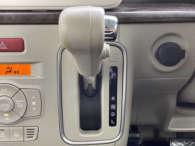 スズキ ラパン モード 茨城県 2020(令2)年 1万km ピュアホワイトP 純正ナビ　フルセグＴＶ　Ｂｌｕｅｔｏｏｔｈ　衝突軽減ブレーキ　ビルトインＥＴＣ　シートヒーター　ＵＳＢ入力端子　コーナーセンサー　オートライト　オートハイビーム　横滑り防止装置　純正フロアマット