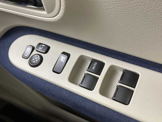 スズキ ラパン モード 茨城県 2020(令2)年 1万km ピュアホワイトP 純正ナビ　フルセグＴＶ　Ｂｌｕｅｔｏｏｔｈ　衝突軽減ブレーキ　ビルトインＥＴＣ　シートヒーター　ＵＳＢ入力端子　コーナーセンサー　オートライト　オートハイビーム　横滑り防止装置　純正フロアマット