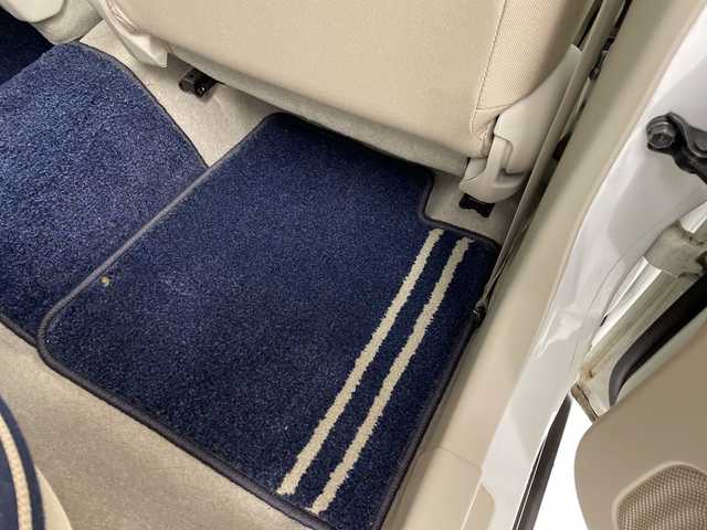 スズキ ラパン モード 茨城県 2020(令2)年 1万km ピュアホワイトP 純正ナビ　フルセグＴＶ　Ｂｌｕｅｔｏｏｔｈ　衝突軽減ブレーキ　ビルトインＥＴＣ　シートヒーター　ＵＳＢ入力端子　コーナーセンサー　オートライト　オートハイビーム　横滑り防止装置　純正フロアマット