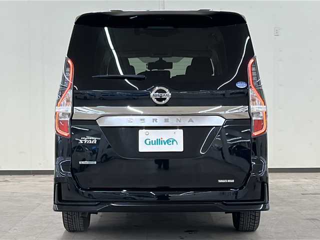 日産 セレナ ハイウェイスター V 道央・札幌 2021(令3)年 5.6万km ダイヤモンドブラック /４WD//純正ナビ（AM/FM/フルセグ/BT/DVD/CD）//プロパイロット//アラウンドビューモニター//BSM//レーダークルーズコントロール//両側パワースライドドア//ビルトインETC//電動パーキング//ブレーキホールド//ステアリングヒーター//前席シートヒーター//ステアリングスイッチ//純正エンジンスターター//電動格納ミラー//ドアバイザー//サイドウインカーミラー//純正15インチAW//スマートキー//プッシュスタート//WAC//オートLEDヘッドライト//横滑り防止装置//衝突被害軽減システム