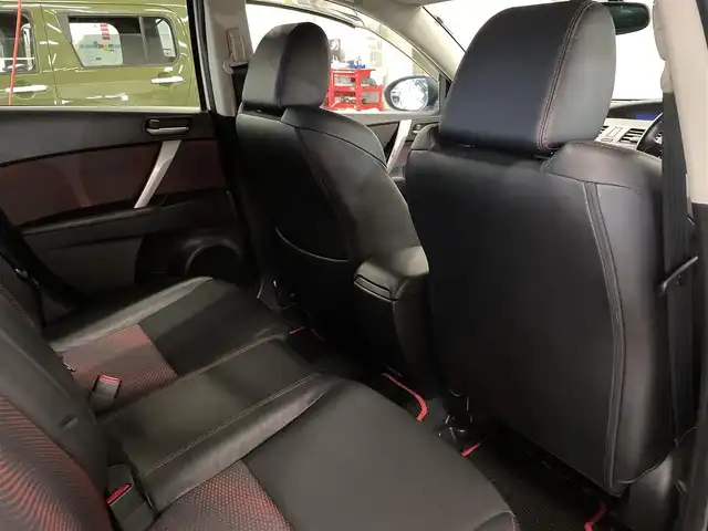 マツダ アクセラ スポーツ マツダスピード 千葉県 2012(平24)年 6.8万km サイレントシルバーメタリック G.SPEED18インチAW/純正メモリナビ/フルセグTV/バックカメラ/ハーフレザーシート/D席パワーシート/HIDヘッドライト/フォグライト/ステアリングスイッチ/取説/スペアキー