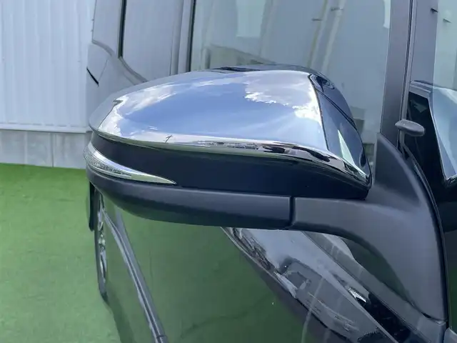 トヨタ ヴォクシー ZS 煌Ⅲ 香川県 2021(令3)年 4.1万km ブラック トヨタセーフティセンス/・プリクラッシュ/・LDA/アルパイン11インチナビ/アルパインフリップダウン/両側パワースライドドア/ハーフレザーシート/革巻きステアリング/ステアリングリモコン/クルーズコントロール/LEDライト/LEDフォグライト/スマートキー/プッシュスタート