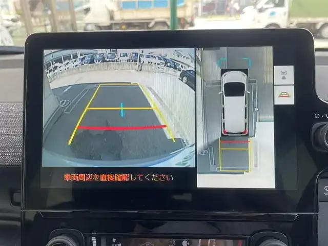 トヨタ シエンタ Z 兵庫県 2022(令4)年 0.9万km アーバンカーキ 10.5インチメーカーオプションナビ/　　(FM/AM/CD/BT/TV)/フルセグTV/スマートキー/プッシュスタート/社外前後ドラレコ/ステアリングリモコン/ステアリングヒーター/クルーズコントロール（追従あり）/レーンキープアシスト/ブラインドスポットモニター/パノラミックビューモニター/シートヒーター/ビルドインETC/両側パワースライドドア/リアサンシェード/3列シート/フロアマット/LEDヘッドライト/ドアバイザー