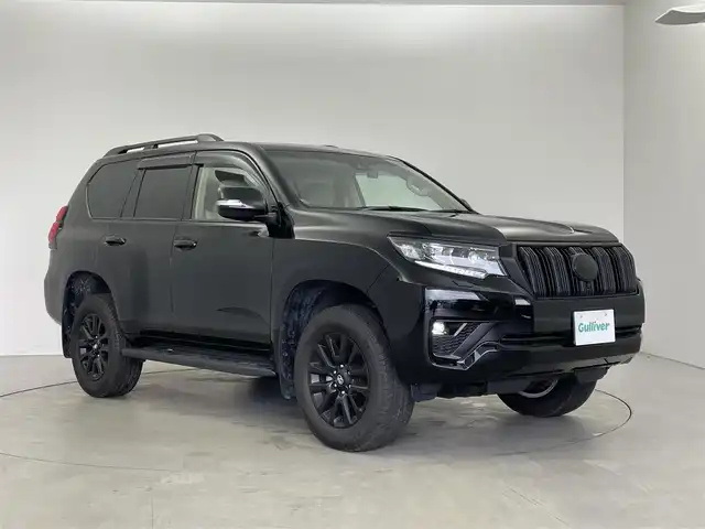 トヨタ ランドクルーザー プラド TX Lパッケージ マットブラED 埼玉県 2022(令4)年 1.8万km ブラック ムーンルーフ　メーカーナビ　パノラミックビューモニター　ベージュレザー　ＢＳＭ　ビルトインＥＴＣ２．０　　セーフティセンス　シートヒーター　ベンチレーション　レーダークルーズコントロール　ドラレコ